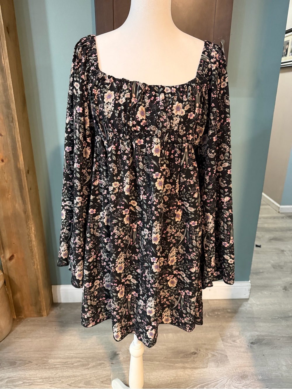 Pink Lily Black Floral Square-Neck Long Sleeve Mini Dress